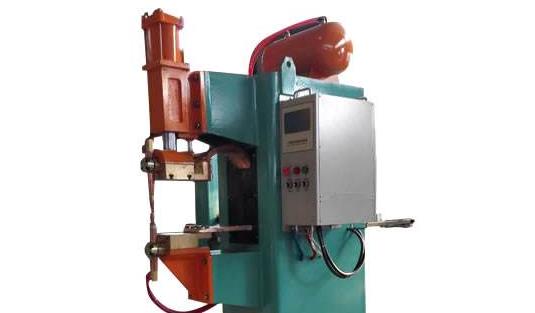 電池點(diǎn)焊機(jī)選用哪種焊接電源系統(tǒng)比較好？